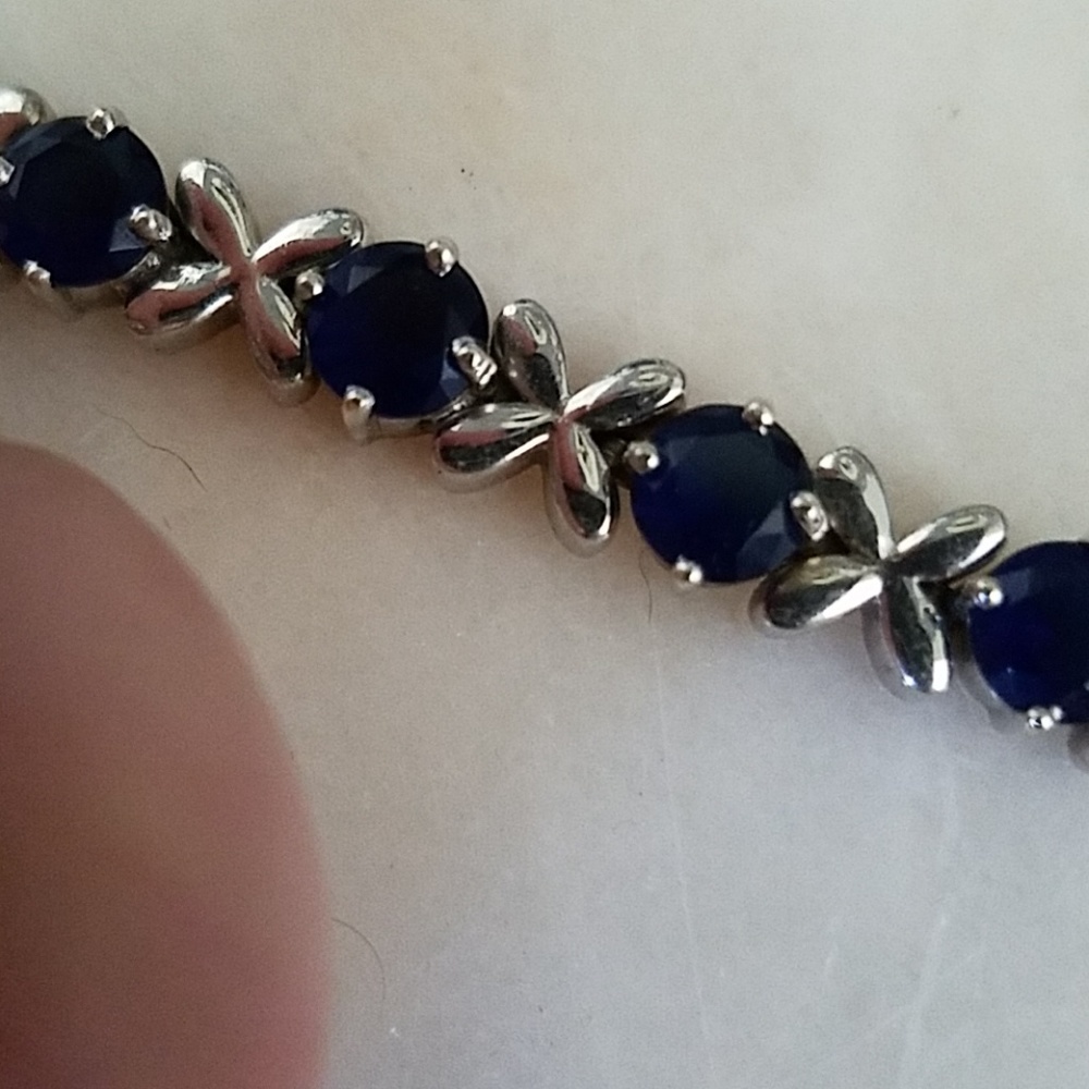 Semiprecious gemstone bracelet